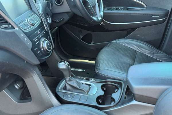 2013 Hyundai Santa Fe Highlander DM