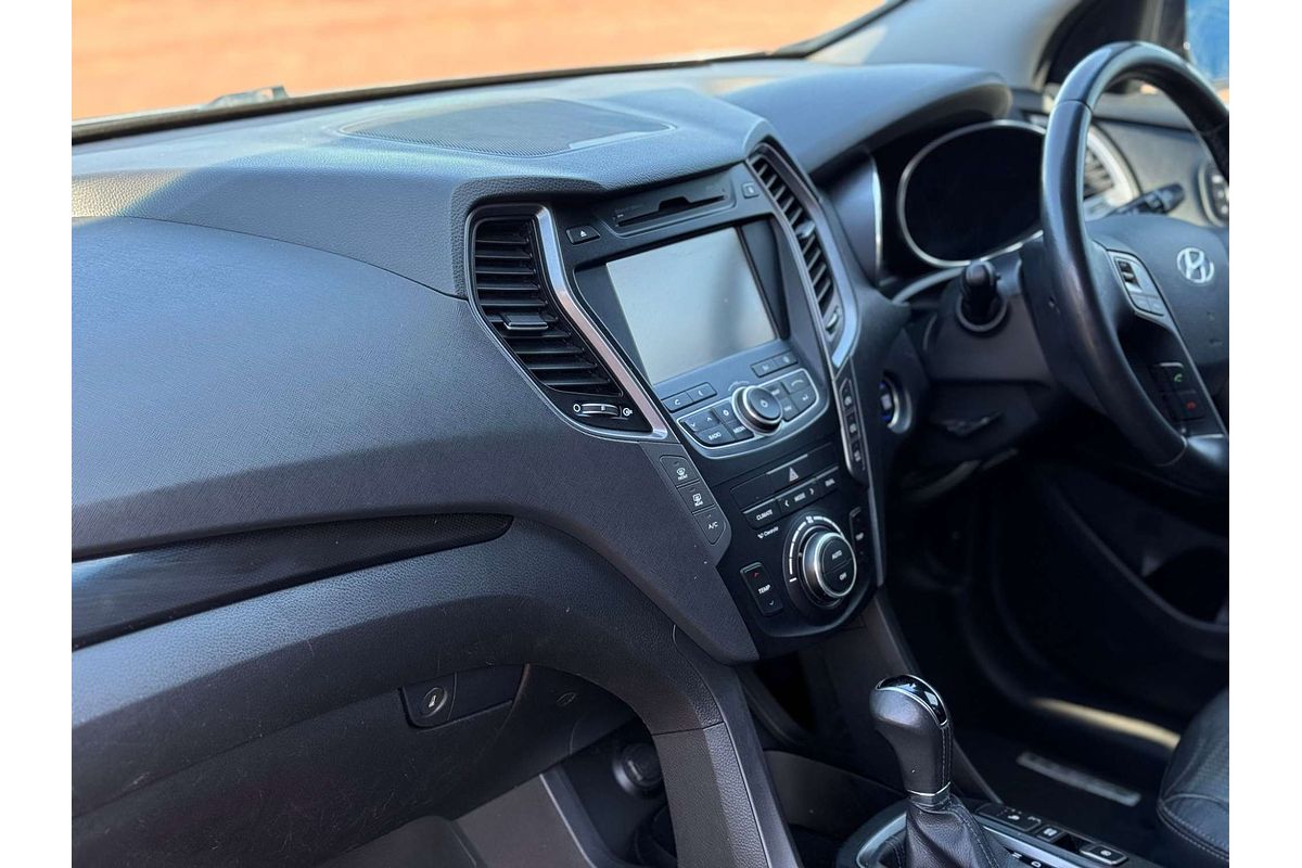 2013 Hyundai Santa Fe Highlander DM