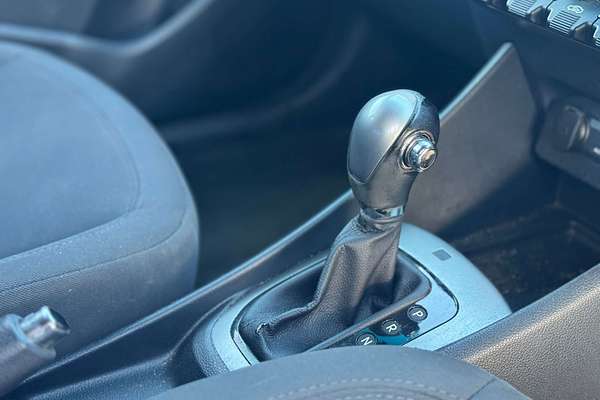 2012 Kia Rio Si UB