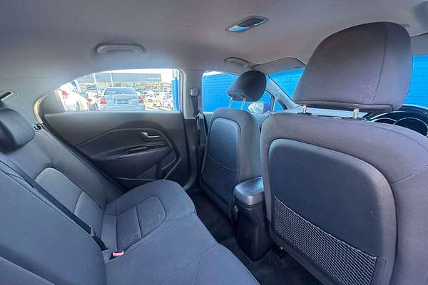 2012 Kia Rio Si UB
