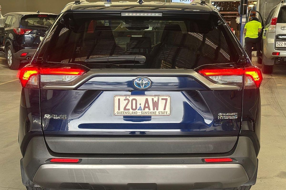 2020 Toyota RAV4 Cruiser AXAH52R