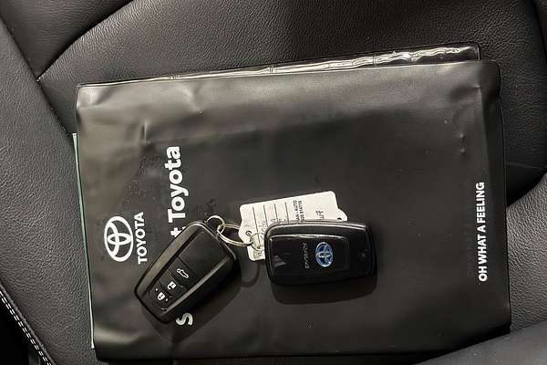 2020 Toyota RAV4 Cruiser AXAH52R