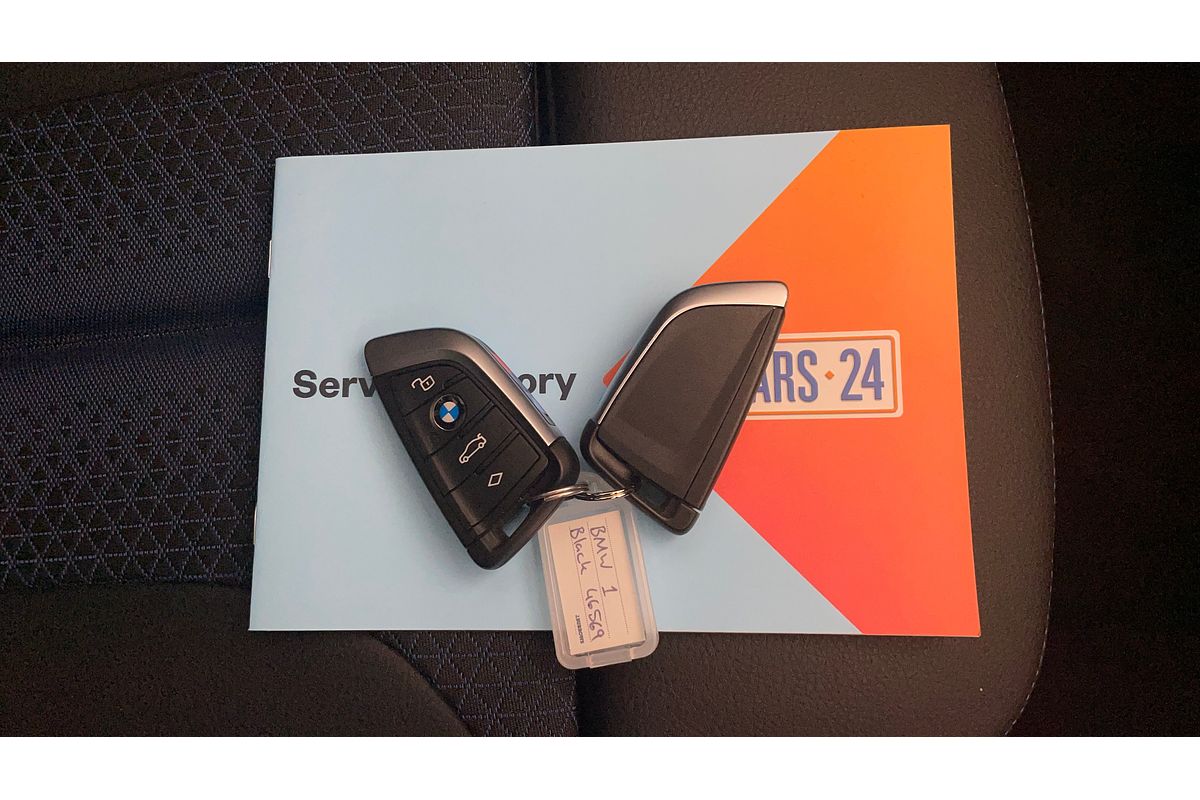 2021 BMW 1 18i M SPORT F40