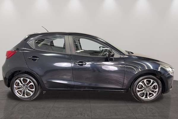 2015 Mazda 2 GENKI DJ