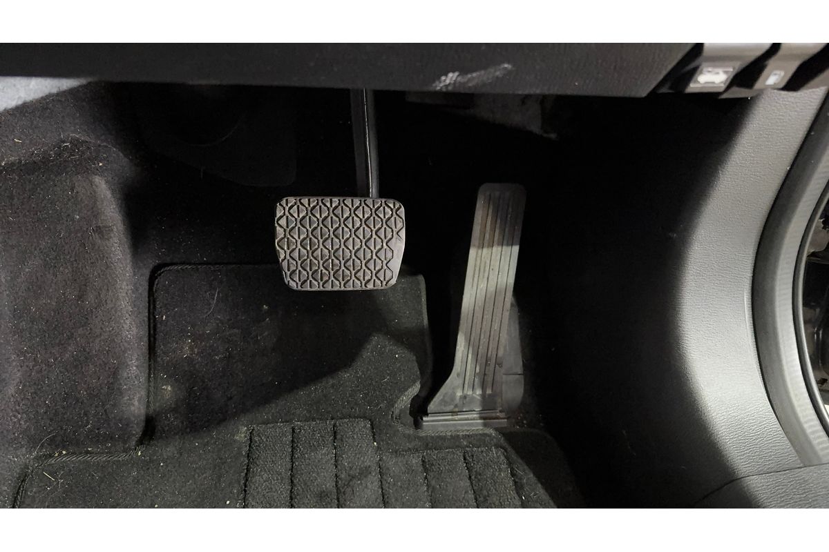 2015 Mazda 2 GENKI DJ