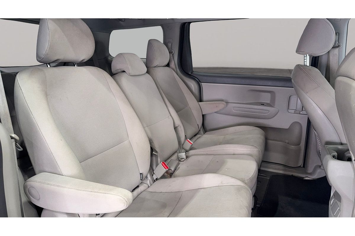 2016 Kia Carnival S YP MY16 UPDATE