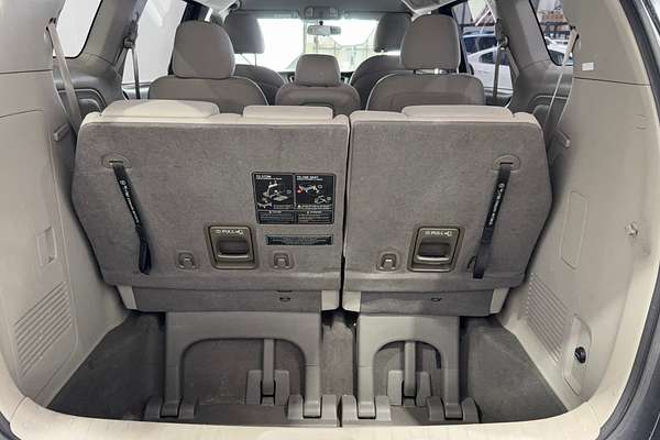 2016 Kia Carnival S YP MY16 UPDATE
