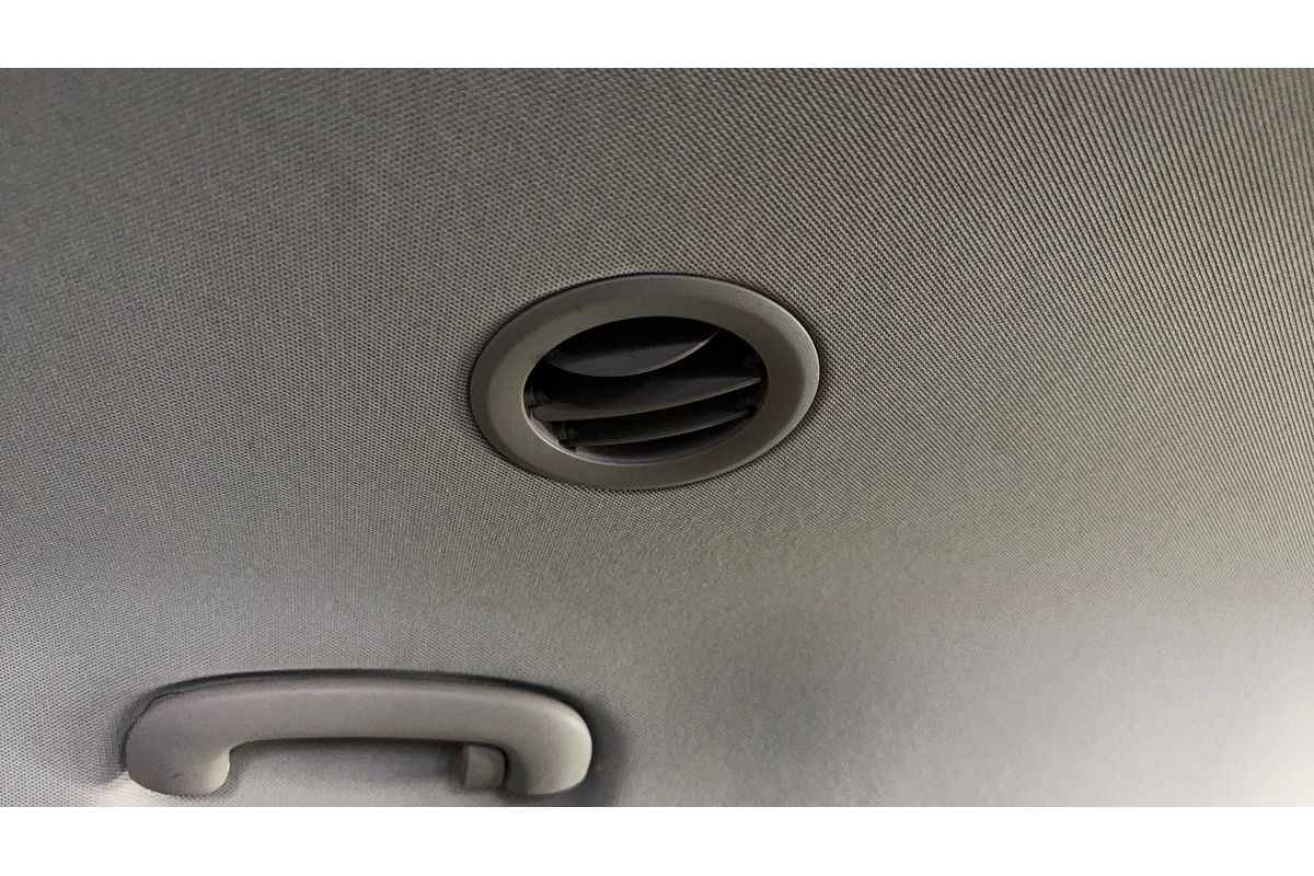 2016 Kia Carnival S YP MY16 UPDATE