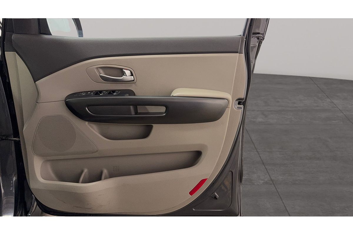2016 Kia Carnival S YP MY16 UPDATE