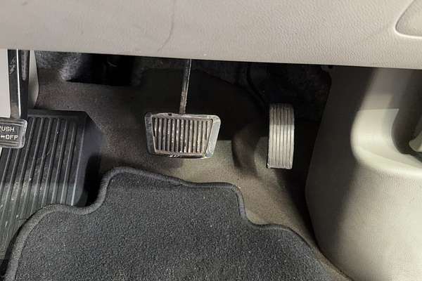 2016 Kia Carnival S YP MY16 UPDATE