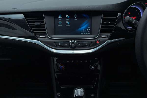 2017 Holden Astra R BK MY17