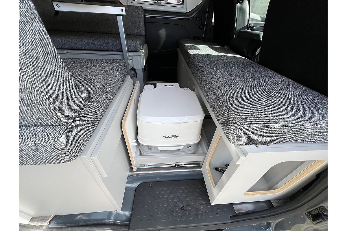 2025 Renault Trafic Premium, Road Yacht Free Camp