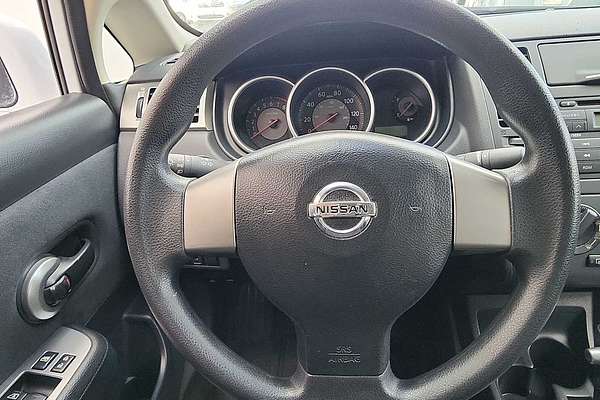 2007 Nissan Versa 1.8 S