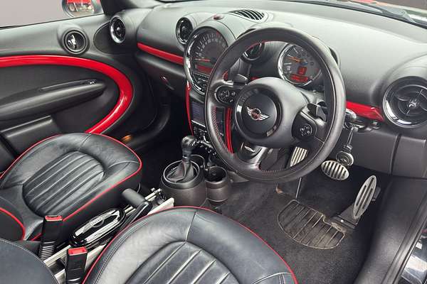 2013 MINI Cooper ALL 4 JCW