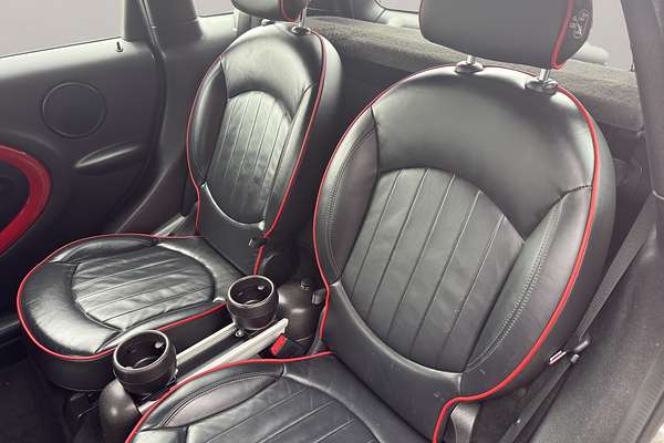 2013 MINI Cooper ALL 4 JCW