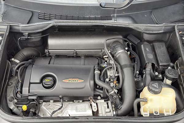 2013 MINI Cooper ALL 4 JCW