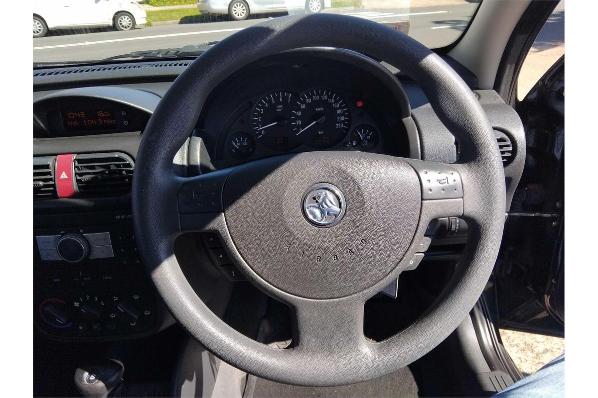 2005 Holden Barina XC