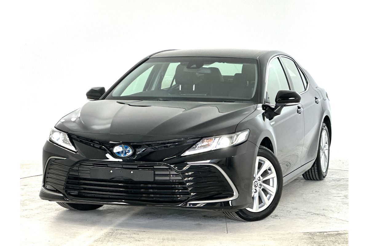 2024 Toyota Camry Ascent AXVH70R