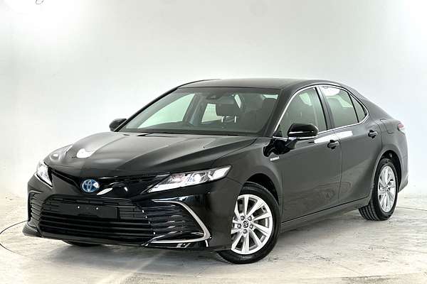 2024 Toyota Camry Ascent AXVH70R