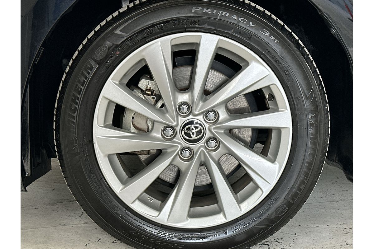 2024 Toyota Camry Ascent AXVH70R