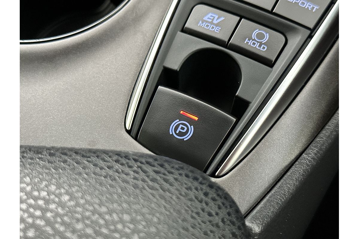 2024 Toyota Camry Ascent AXVH70R