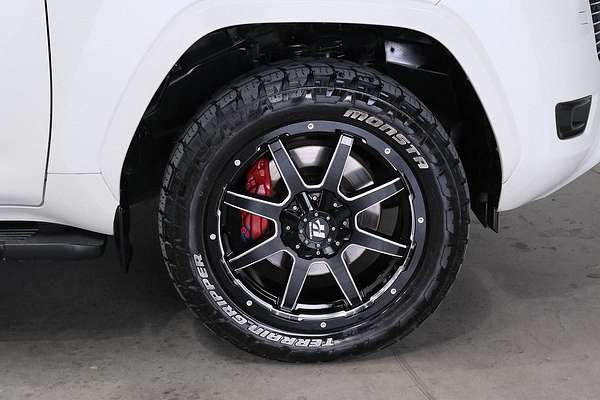 2022 Toyota Landcruiser Sahara FJA300R
