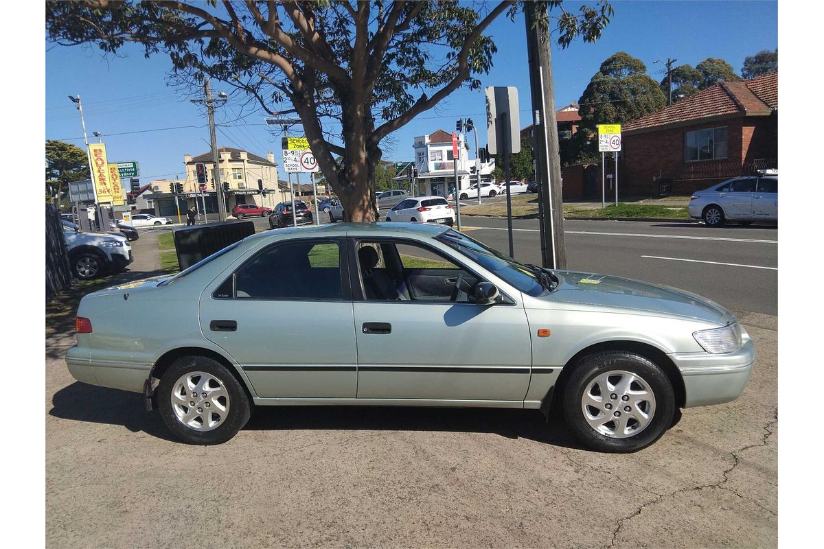 2002 Toyota Camry CSi SXV20R