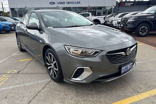 2018 Holden Commodore RS ZB
