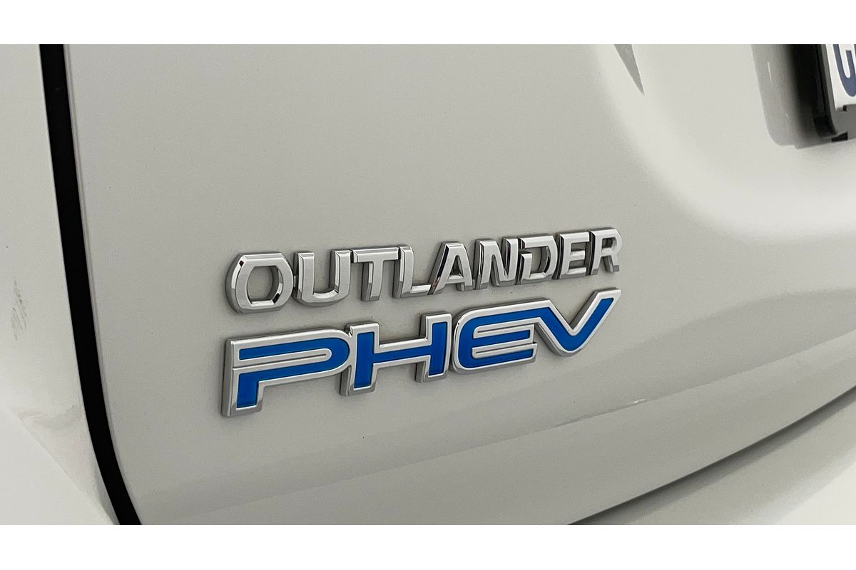 2020 Mitsubishi Outlander PHEV Exceed ZL