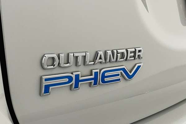 2020 Mitsubishi Outlander PHEV Exceed ZL