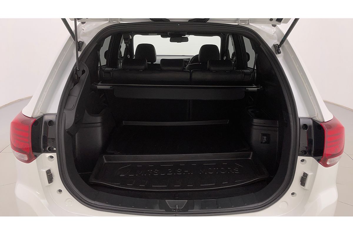 2020 Mitsubishi Outlander PHEV Exceed ZL