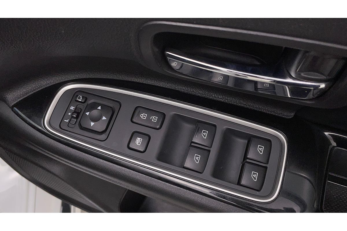 2020 Mitsubishi Outlander PHEV Exceed ZL