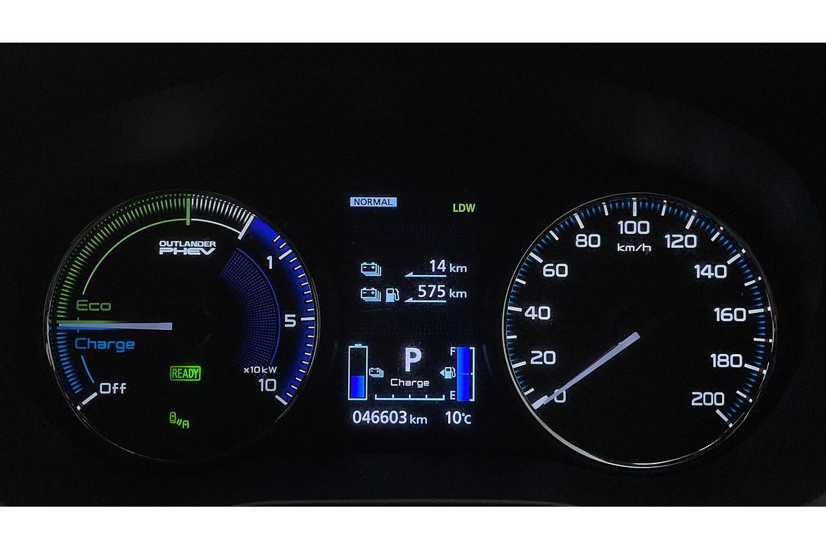 2020 Mitsubishi Outlander PHEV Exceed ZL
