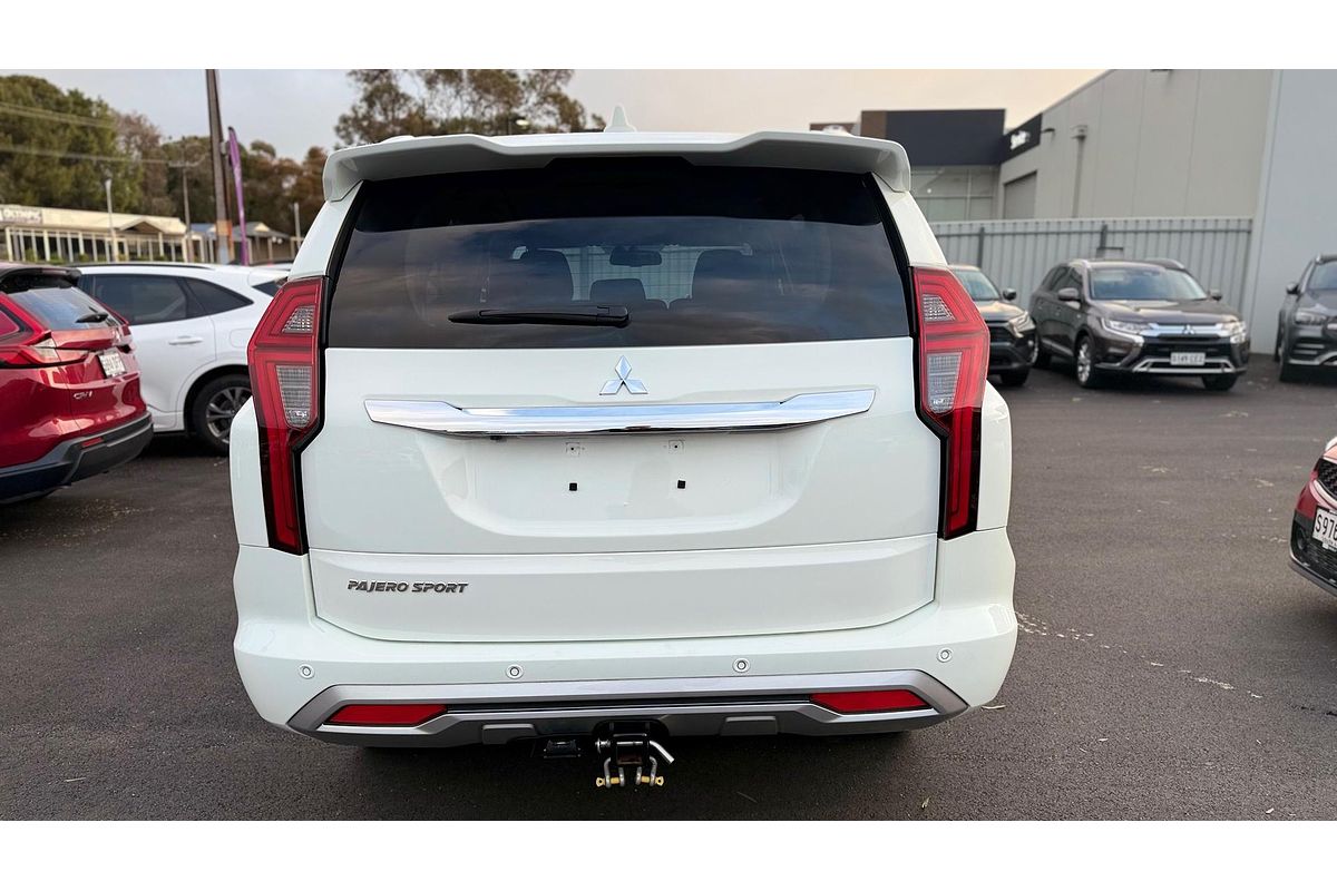 2022 Mitsubishi Pajero Sport GLS QF