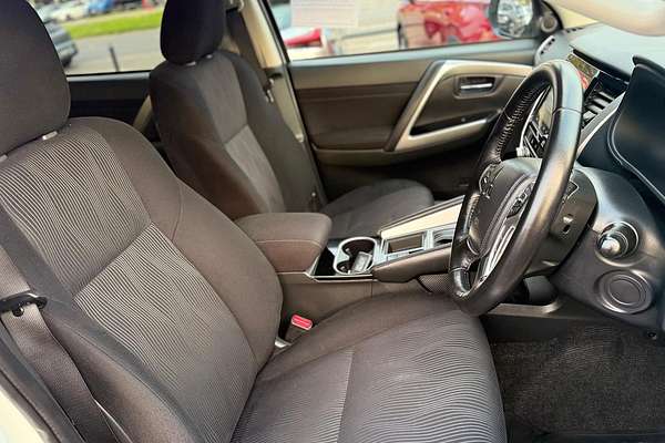 2022 Mitsubishi Pajero Sport GLS QF