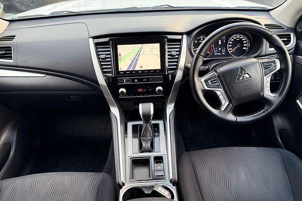 2022 Mitsubishi Pajero Sport GLS QF