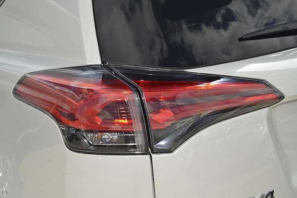2015 Toyota RAV4 Cruiser ASA44R