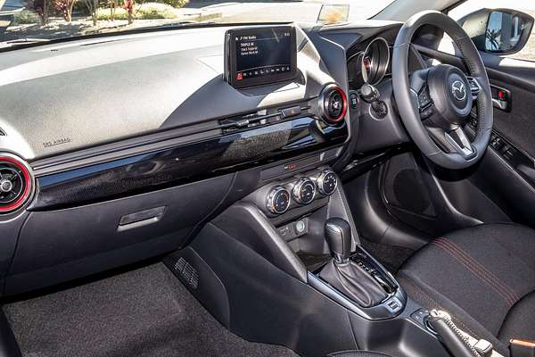 2025 Mazda 2 G15 Evolve DJ Series