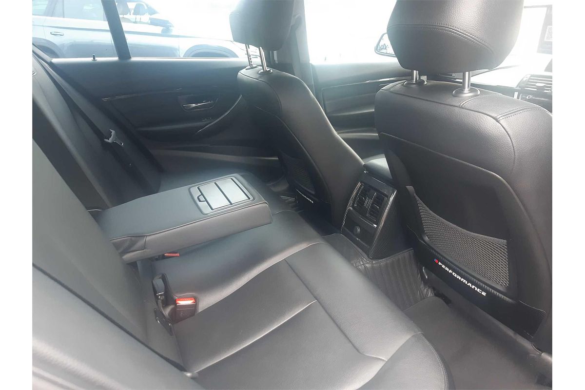 2016 BMW 3 20d SPORT LINE F30 LCI