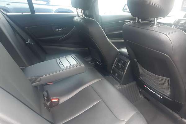 2016 BMW 3 20d SPORT LINE F30 LCI