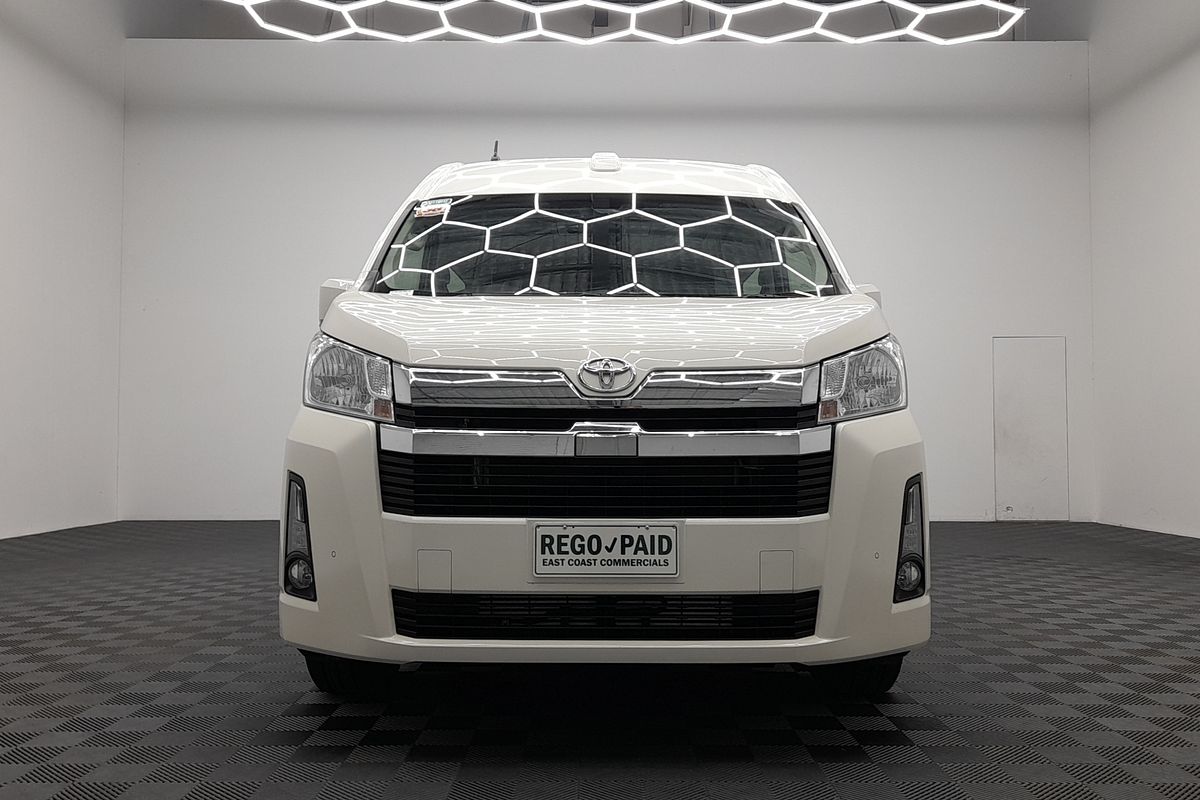 2022 Toyota Hiace Commuter GL GDH322R ELWB