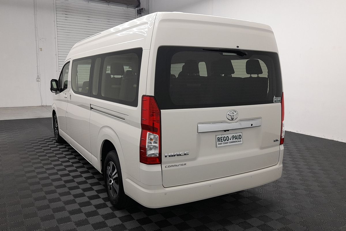 2022 Toyota Hiace Commuter GL GDH322R ELWB