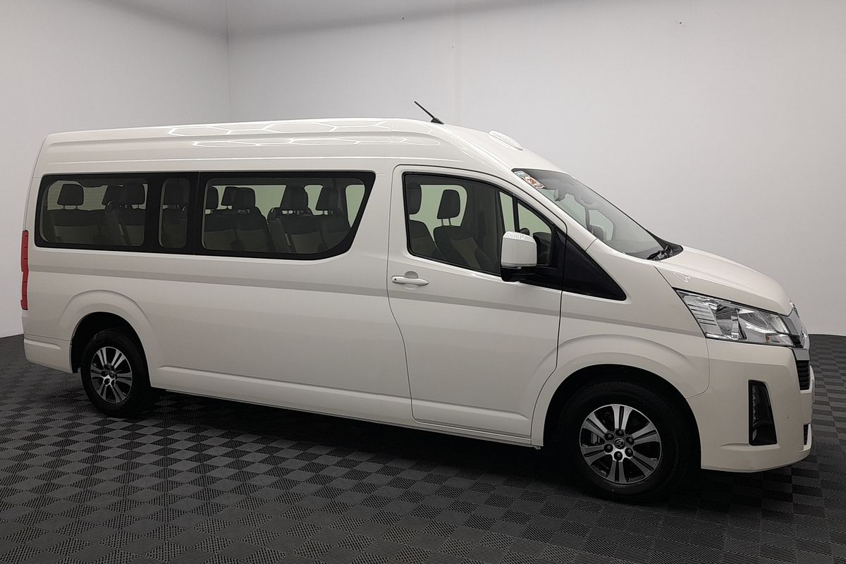 2022 Toyota Hiace Commuter GL GDH322R ELWB