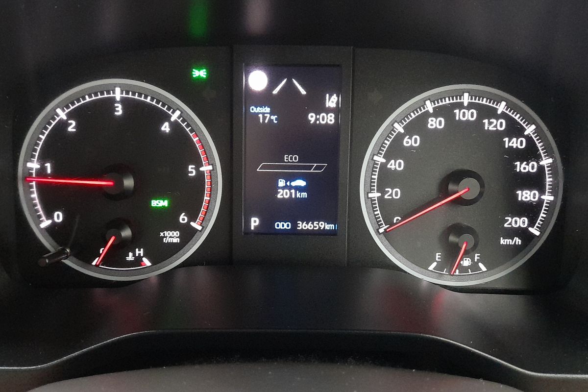 2022 Toyota Hiace Commuter GL GDH322R ELWB