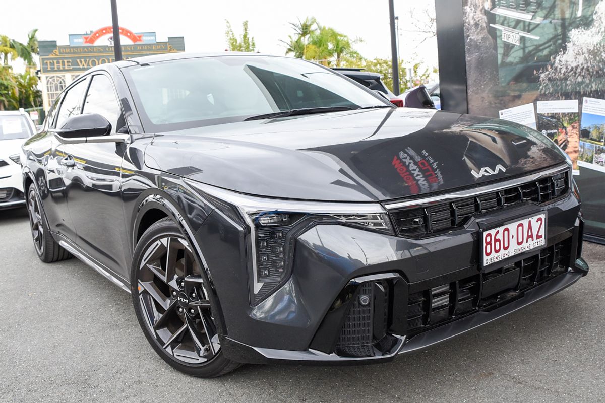 2025 Kia K4 GT-Line CL4m