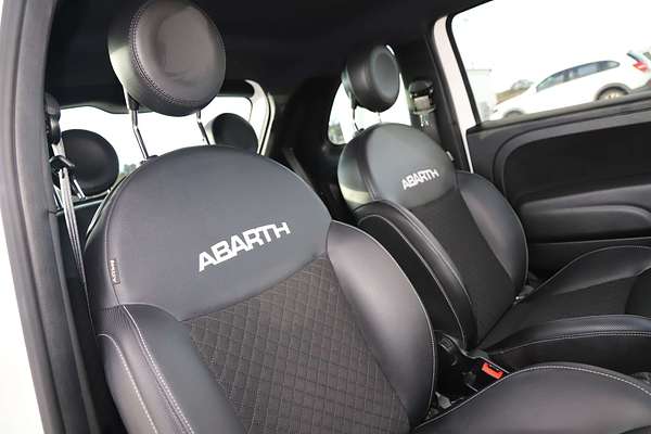 2022 Abarth 695 Competizione