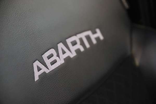 2022 Abarth 695 Competizione