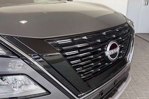 2025 Nissan X-TRAIL ST-L e-POWER T33