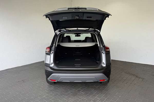2025 Nissan X-TRAIL ST-L e-POWER T33