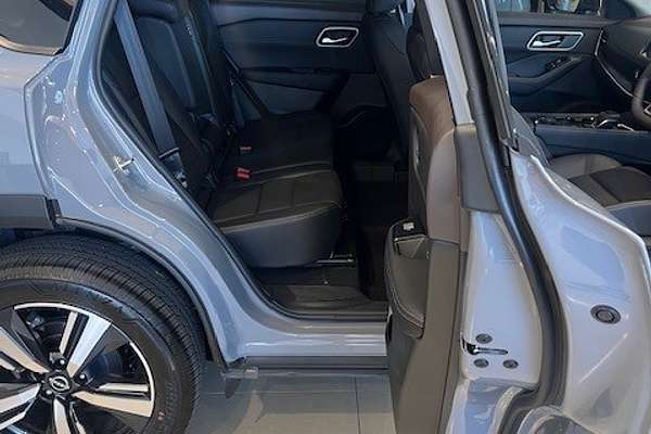 2025 Nissan X-TRAIL Ti T33
